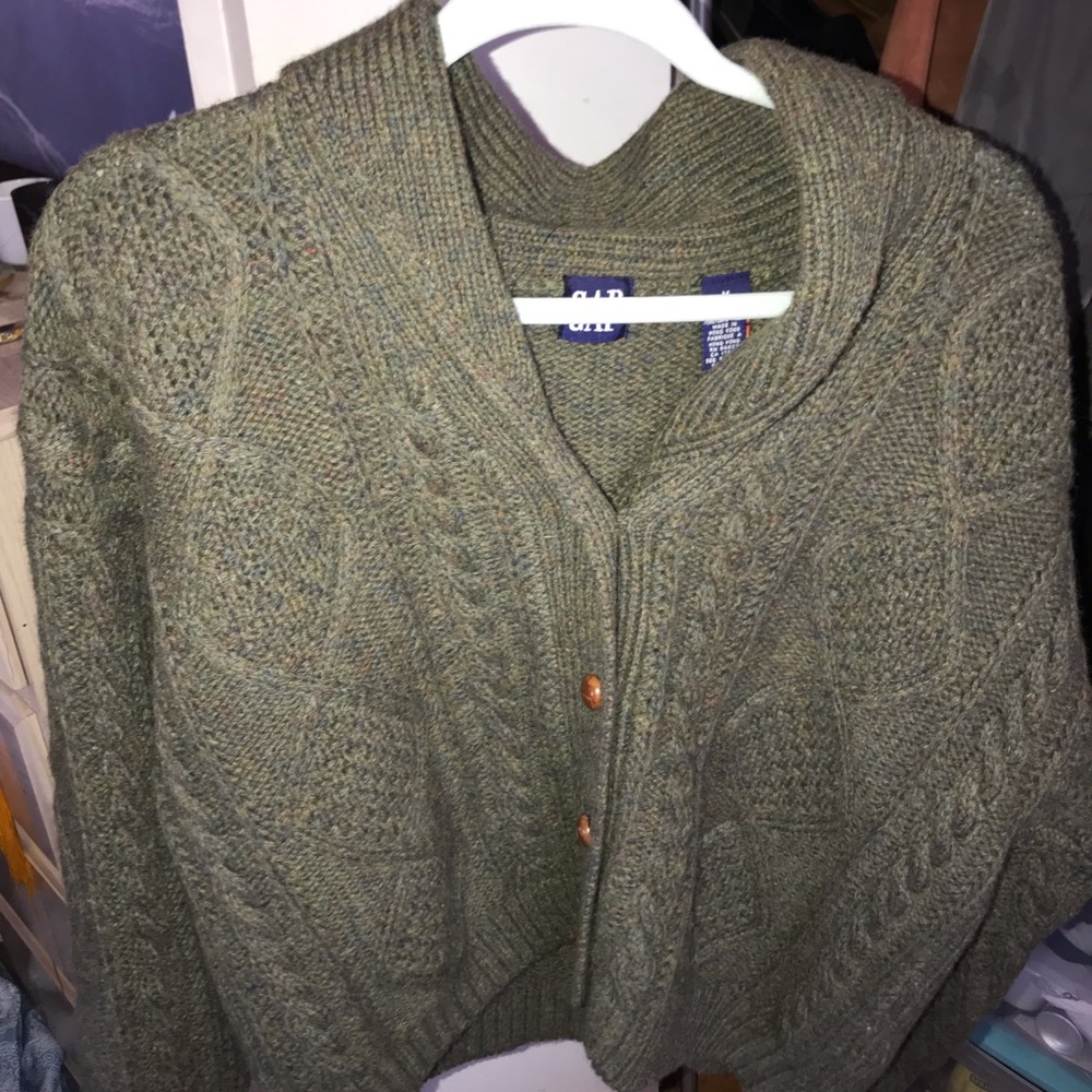 Sweater - Picture 6 of 7